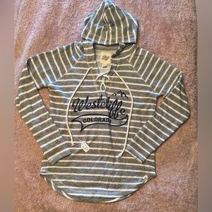❤️ 3/$15 🆕 Westcliffe Colorado Hooded Sweatshirt
